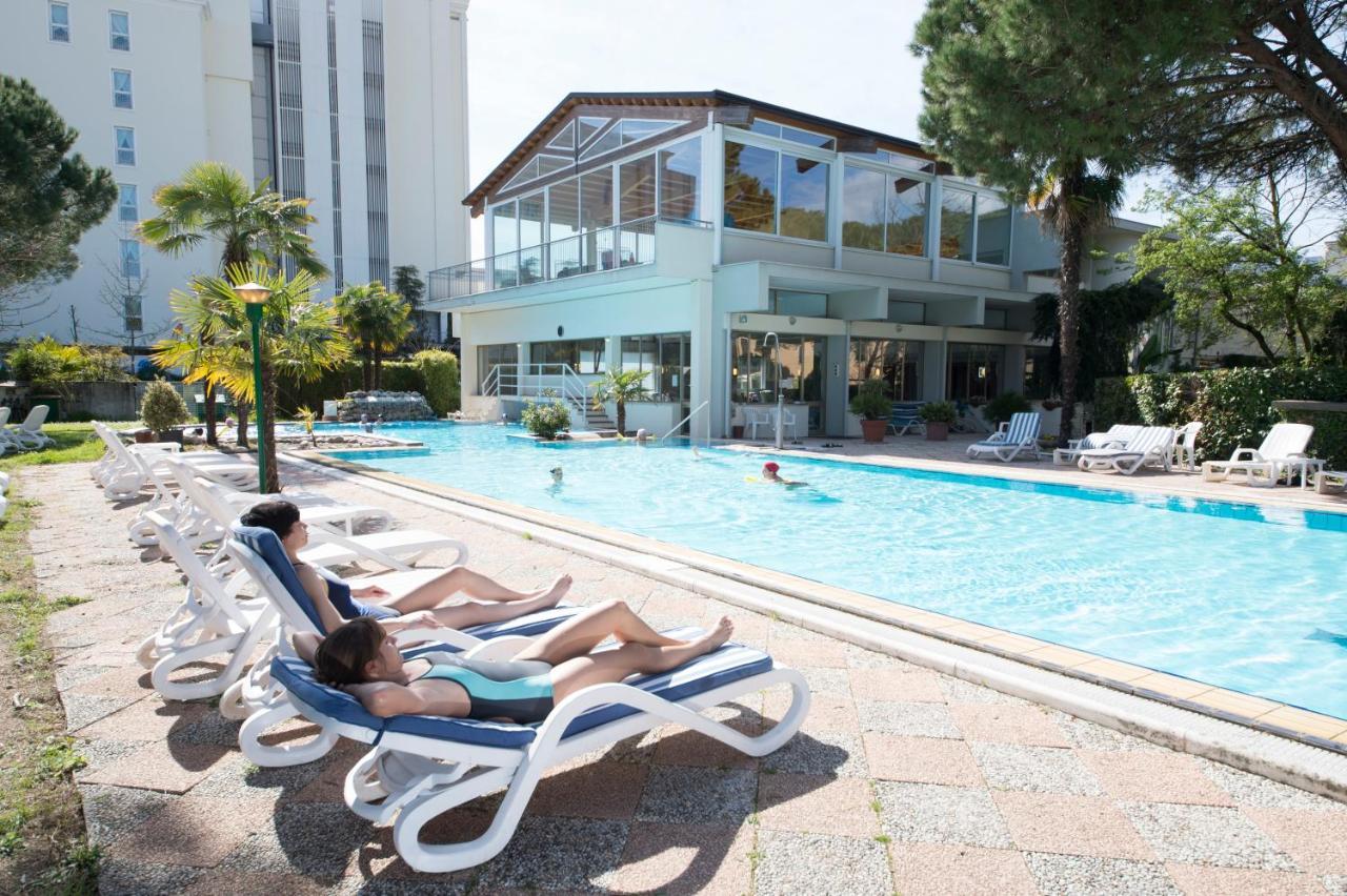 Hotel Terme Milano Abano Terme Exterior photo