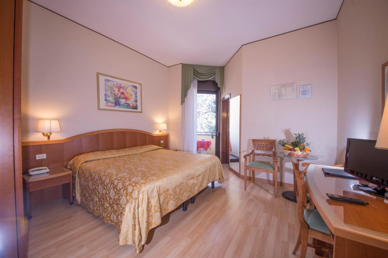 Hotel Terme Milano Abano Terme Exterior photo