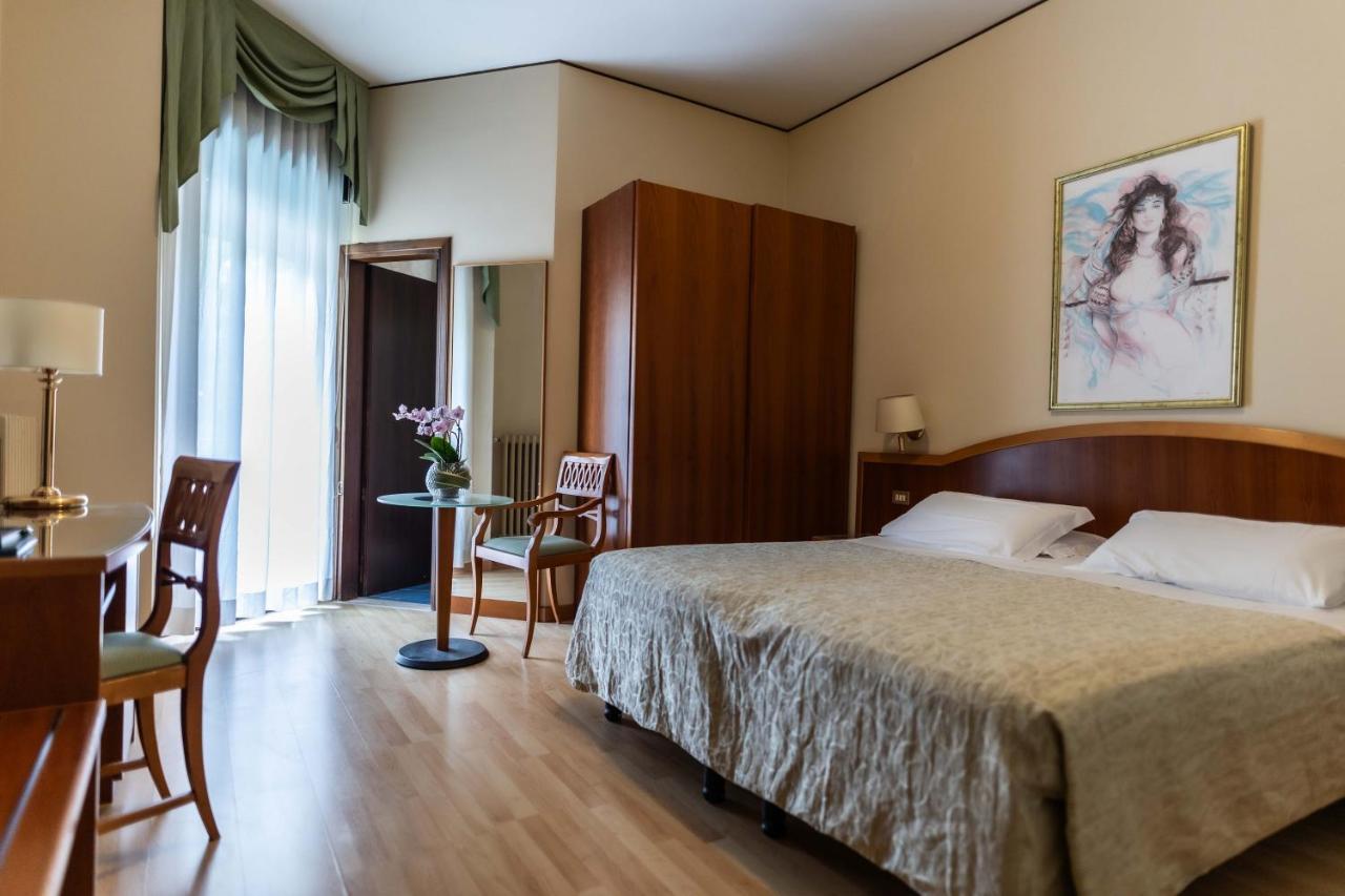 Hotel Terme Milano Abano Terme Exterior photo